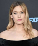 rachel-keller-legion-season-3-premiere-in-la-5.jpg