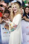 01-elle-fanning.jpg