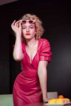 julia-garner38.jpg