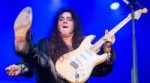 Yngwie-Malmsteen-kicking.jpg