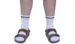 socks-sandals-413734.jpg