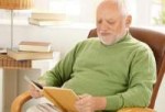 old-man-sitting-home-reading-16618123.jpg