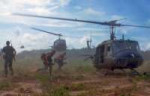 helicoptersinvietnam1966.jpg