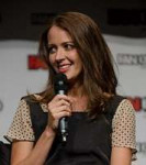 220px-AmyAckeratFanExpo2015(26841033473).jpg