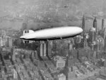 HindenburgoverNewYork1937.jpg