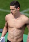 ce6ac3d70ede26cdc0f3266b3d0f3ebf--shirtless-guys-football-p[...].jpg