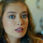 neslihanatagld1BqsKPGEHV2.jpg