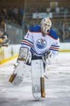 220px-LaurentBrossoitat2014EdmontonOilersRookiesvsUofAGolde[...].jpg