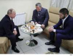 1010-khabib-putin-meet-getty-3.jpg