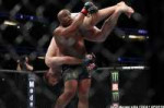 stipe-miocic-daniel-cormier-ufc-241-13.jpg