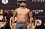 kelvin-gastelum-ufc-fight-night-122-weigh-in-video.jpg