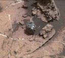 msl-rover-curiosity-finds-meteorite-mars-pia21134-full