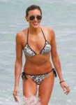 katie-cassidy-wearing-a-bikini-at-a-beach-in-miami-april-20[...].jpg