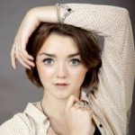 kinopoisk.ru-Maisie-Williams-2413988.jpg