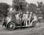 Macks Girls 1919.jpg