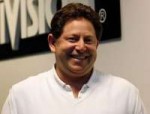 Bobby-Kotick-Again-Sells-Activision-Shares-2.png