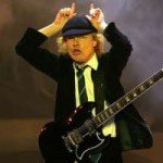 smallangus-young-acdcmini5087.jpg