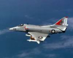 1280px-DouglasA-4ESkyhawkofVA-164inflightoverVietnamon21Nov[...].jpg