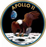 713px-Apollo11insignia.png